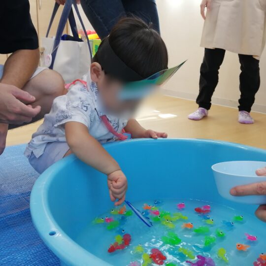 あっとほーむママ・にじのこ きんぎょすくいゲーム