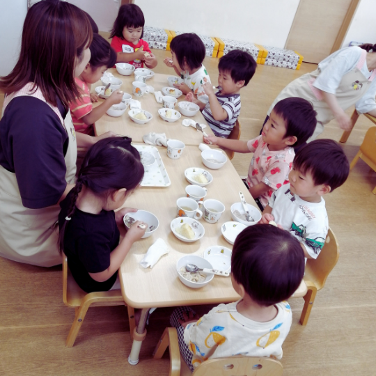 あっとほーむママ・にじのこ 食育活動